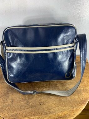 Vintage Fred Perry laptop computer unisex bag